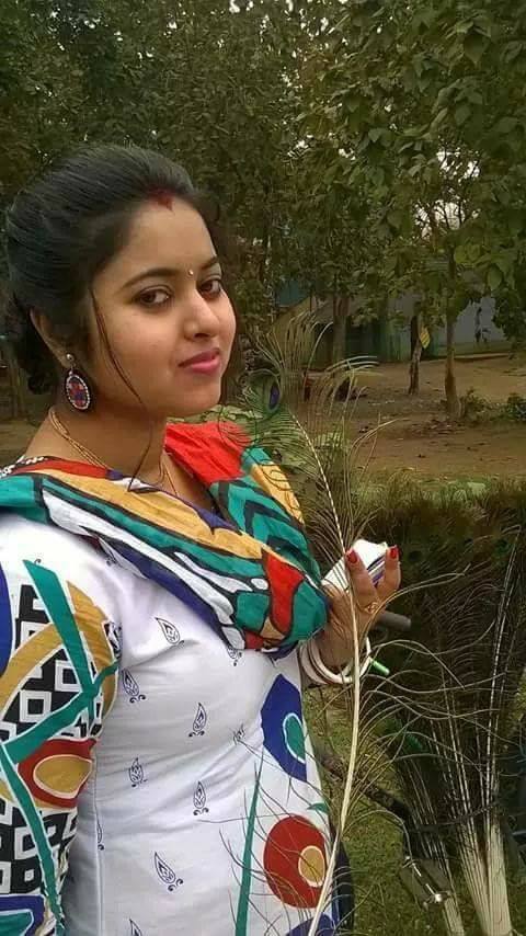 দুধের স্বাদ মিটিয়েছি আমি ঘোলে-Bangla Choti