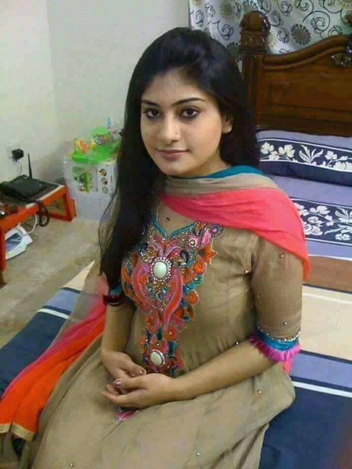 লতা ভাবি মনের সুখে বাথরুমে ফুর্তি-Bangla Choti