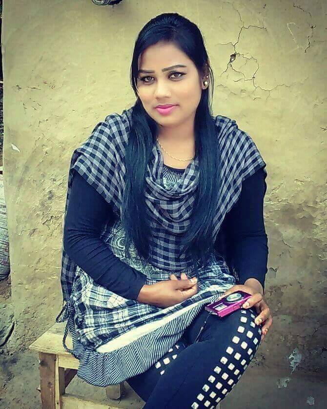 এমন সেক্সি গার্ল ফ্রেন্ড থাকলে অন্য কথা-Bangla Choti